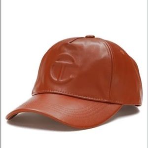 Brown telfar hat
